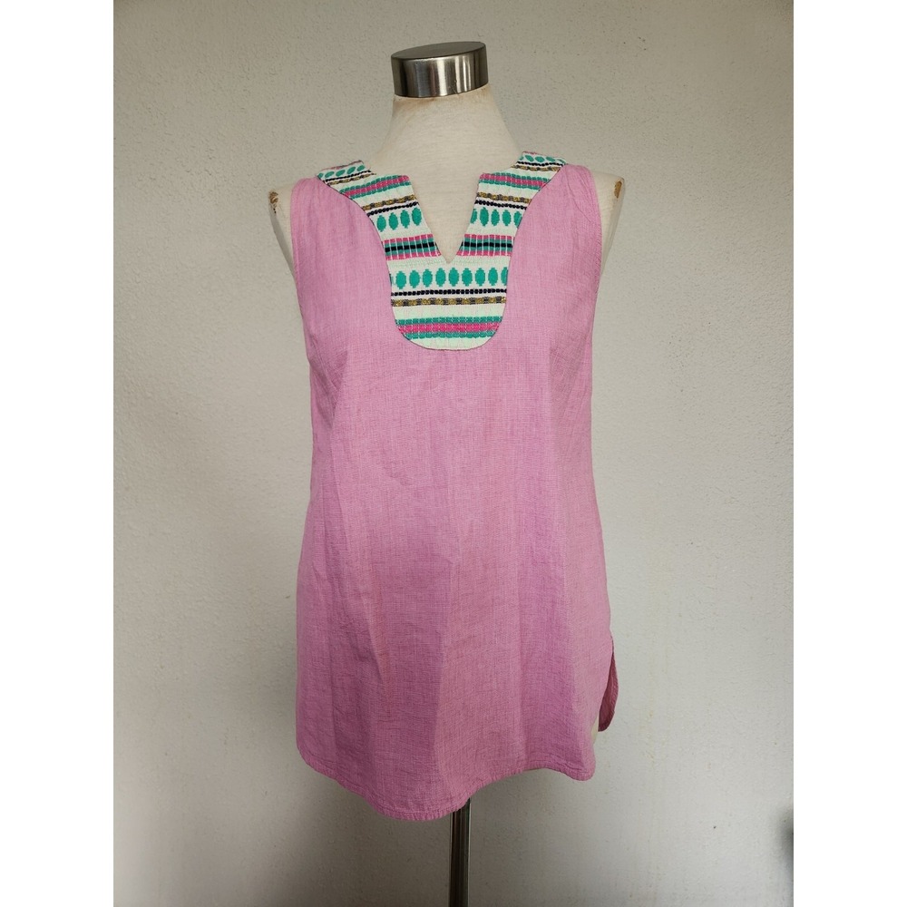 Crown and Ivy Pink Tank Top Embroidered Neckline Womens Small‎